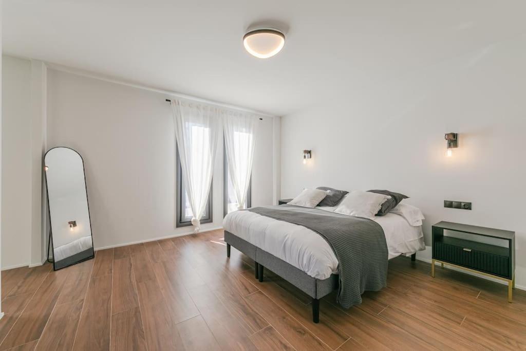 Villa Con Piscina Privada *