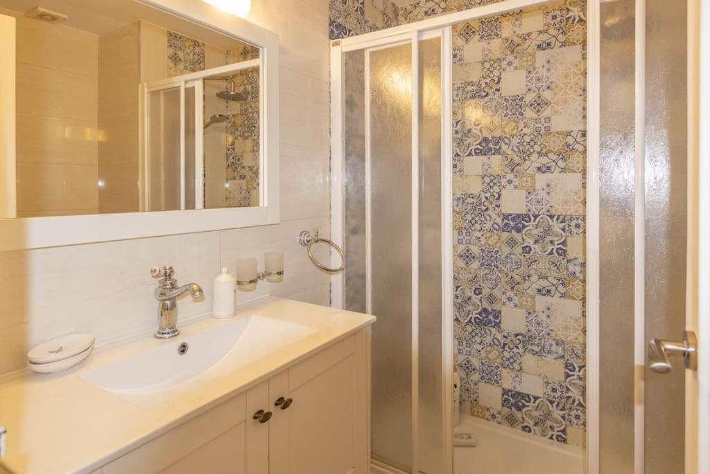 Holiday home Marina De Casares House *