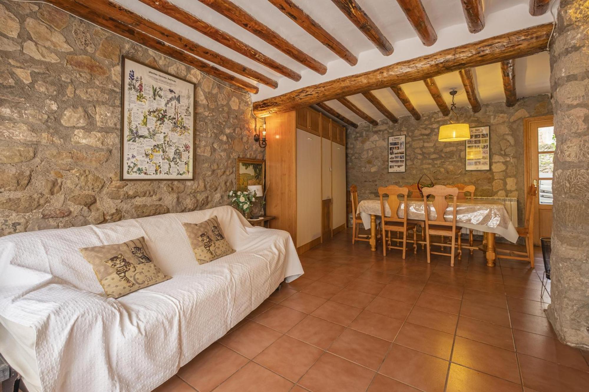 Country house Casas Santos Y Tolta Loarre