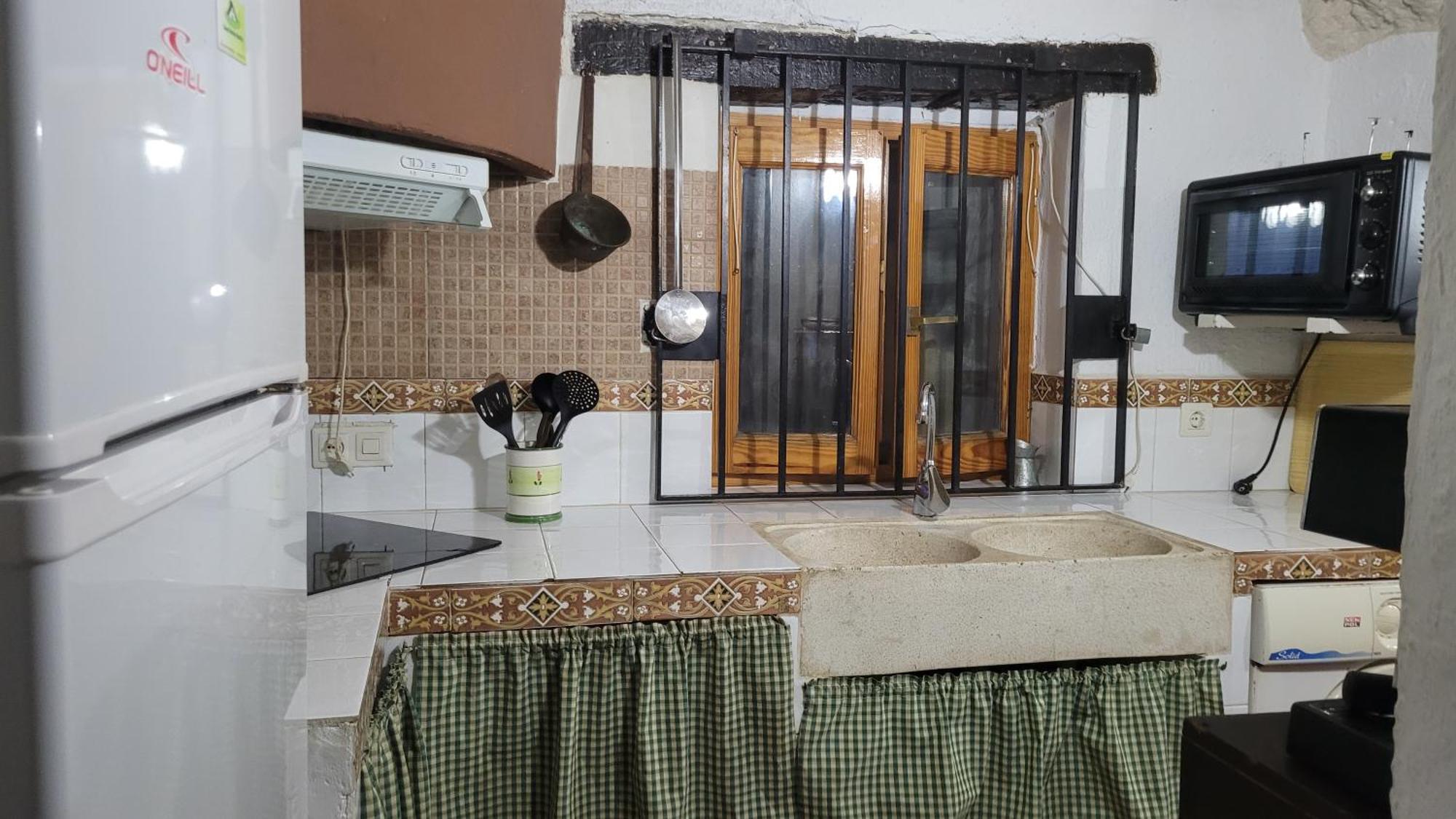 Maribel - Complejo El Tejar - Con Jacuzzi En Alcala Del Jucar Country house