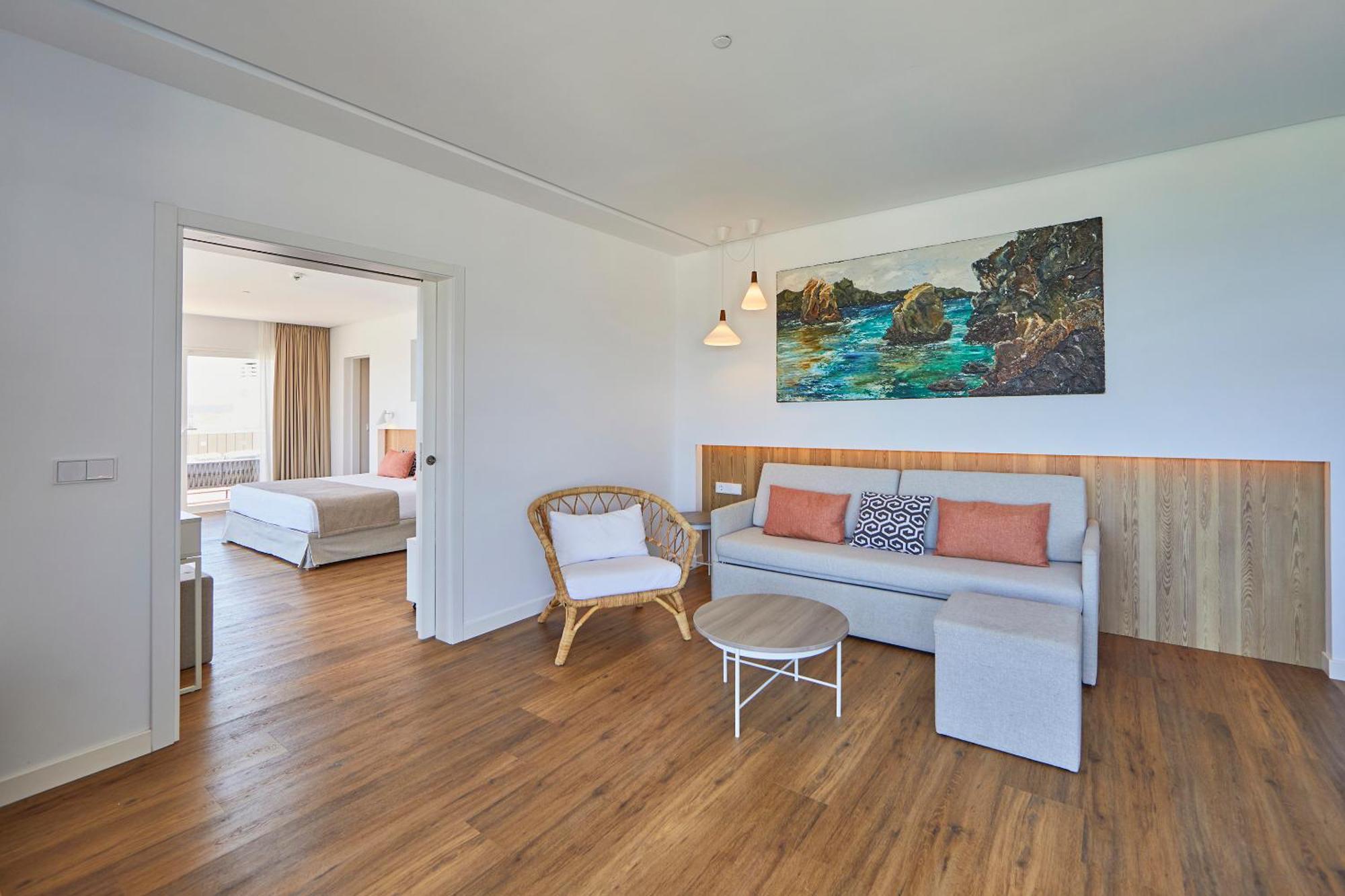Apartahotel Ponent Mar 4*