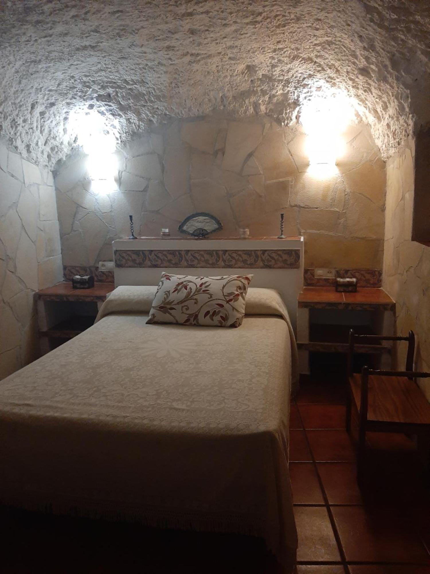 Maribel - Complejo El Tejar - Con Jacuzzi En Alcala Del Jucar Country house
