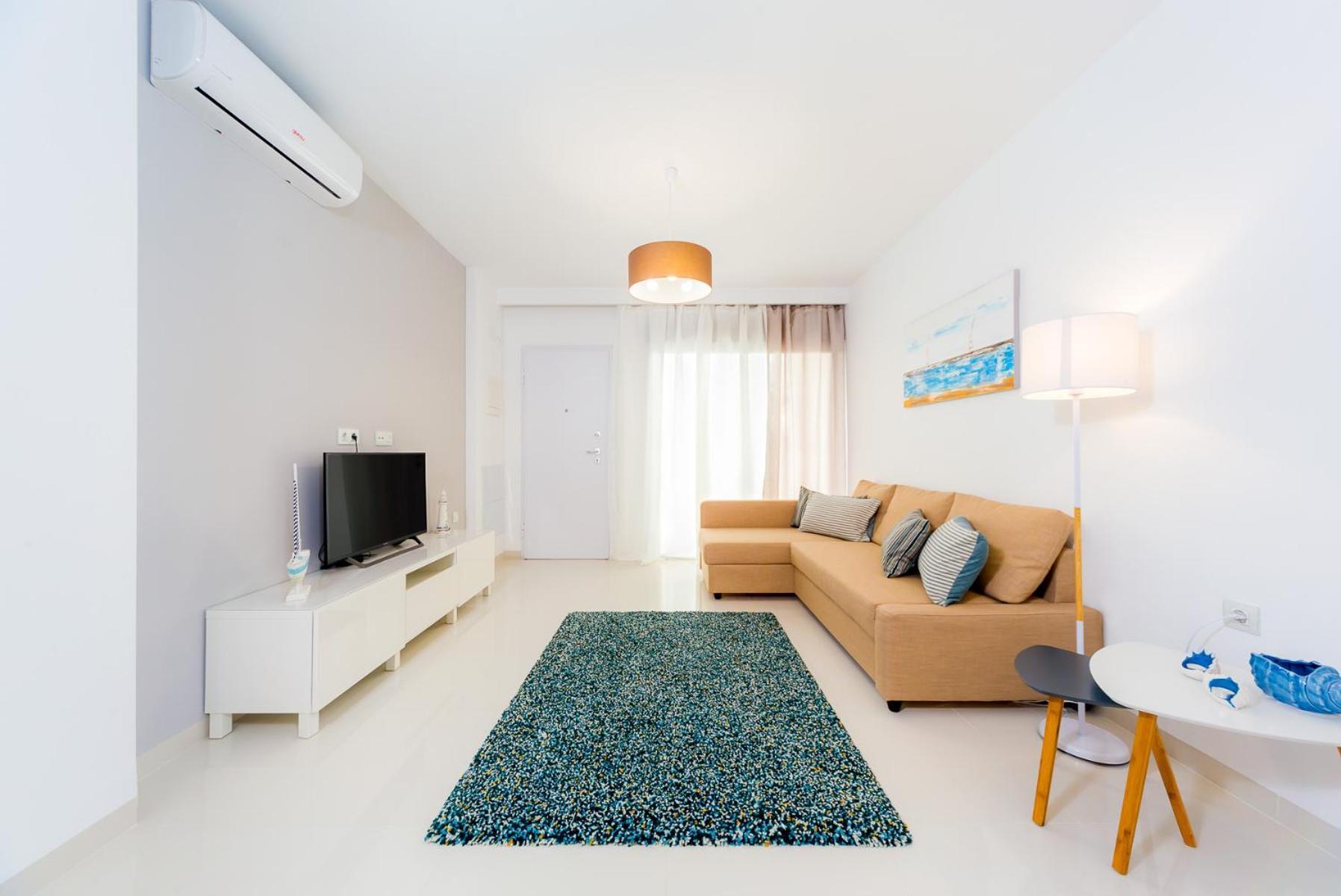 Apartment Luxurious 2 Bedroom Near The Torre de la Horadada