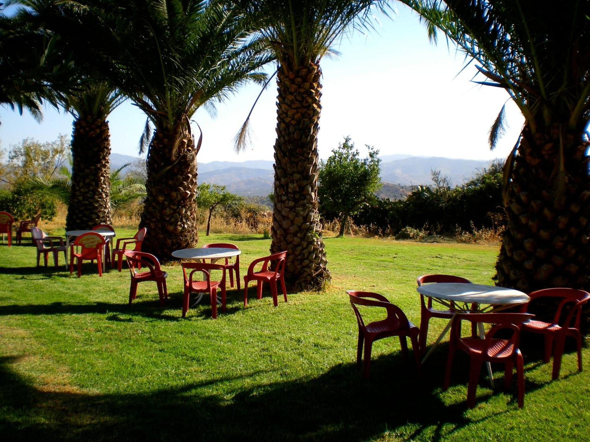 Cortijo Pulgarin Bajo *
