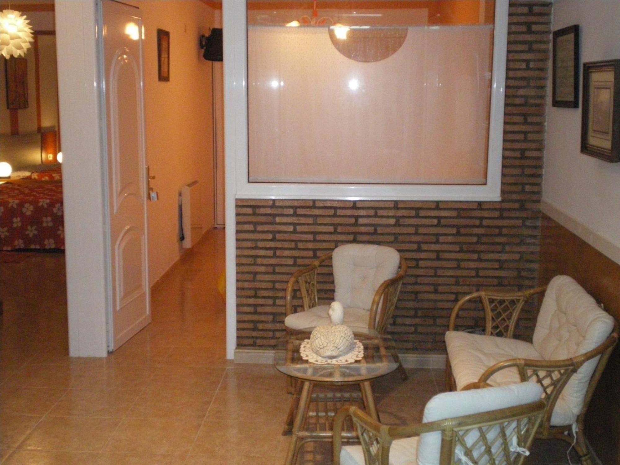 El Yedron Hotel