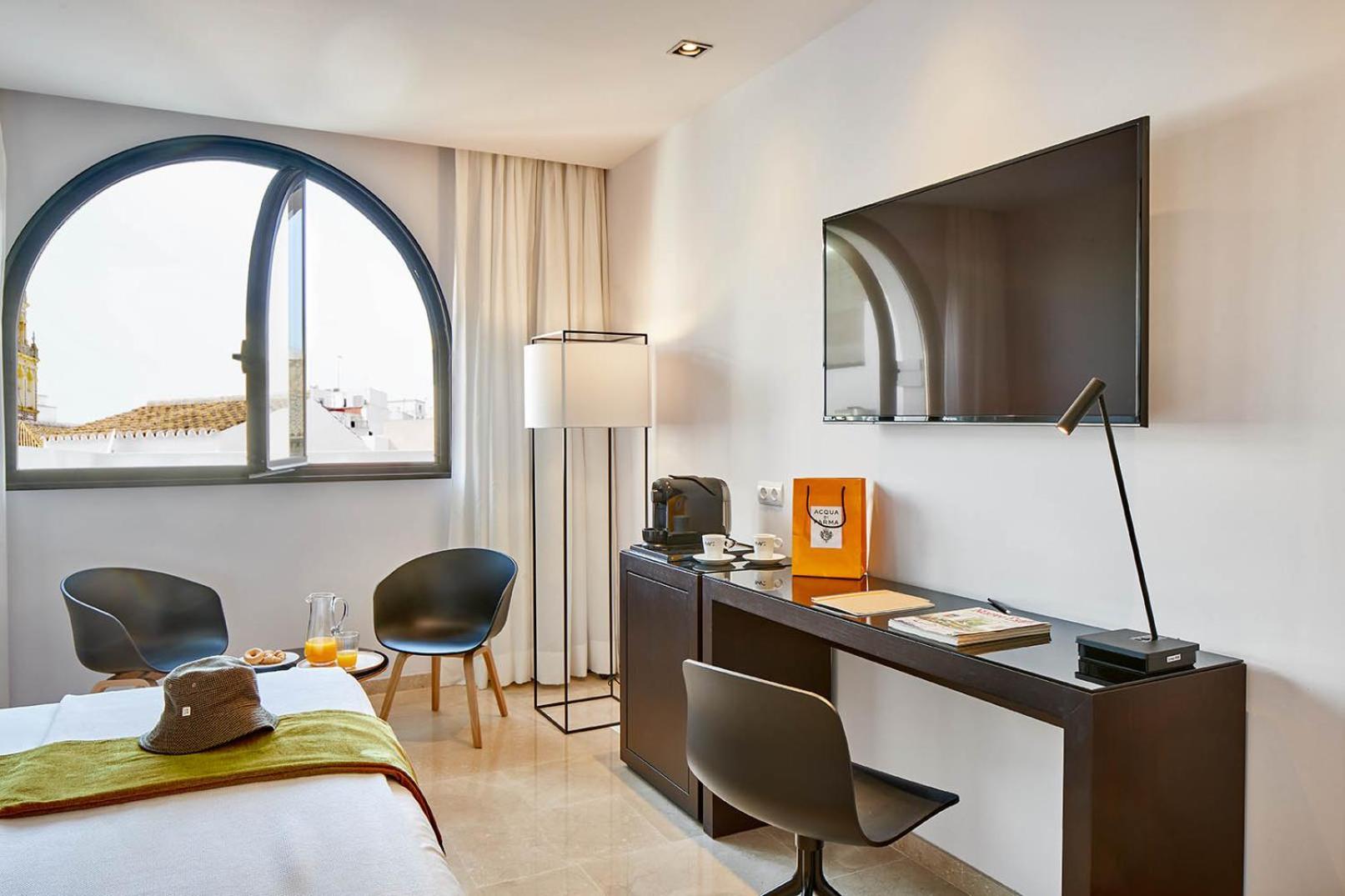 Del Lucero 4* Seville