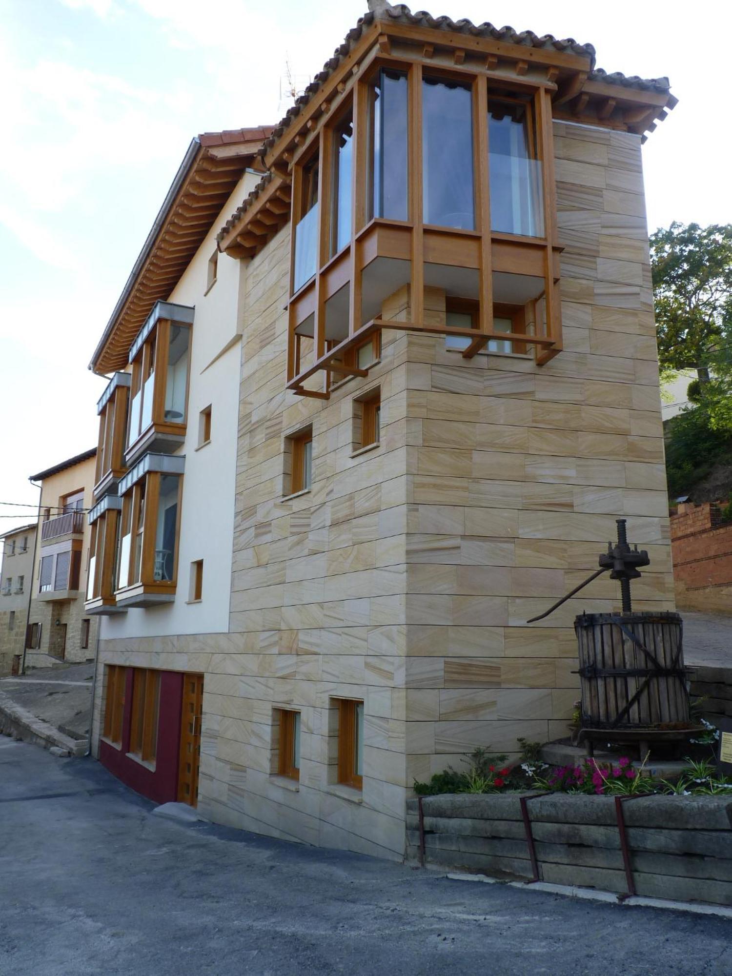 Calaos De * Briones