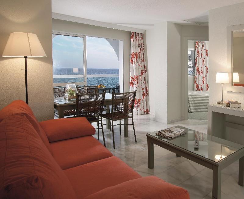 Apartahotel Marinas De Beach&spa