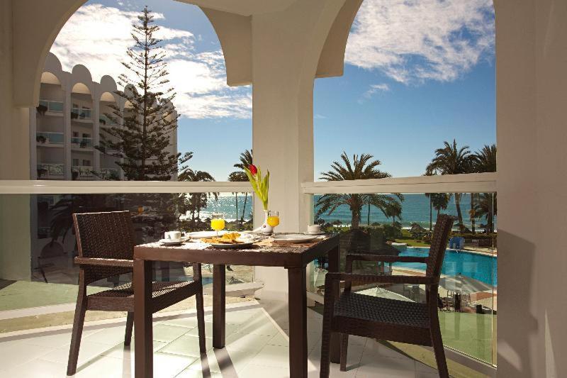 Apartahotel Marinas De Beach&spa Nerja