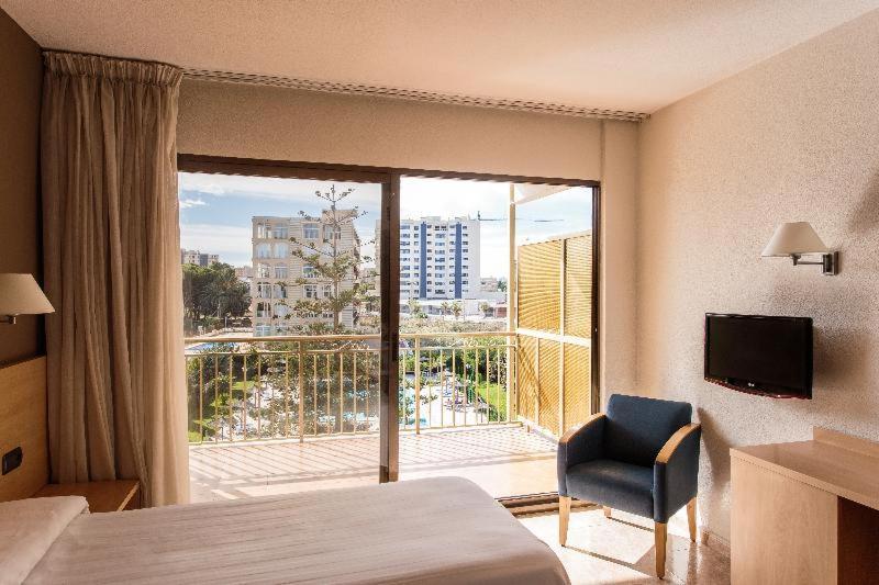 Hotel Almirante 3*