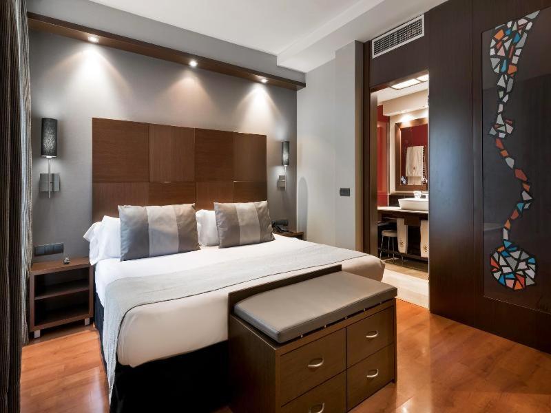 Catalonia Goya Hotel 4*