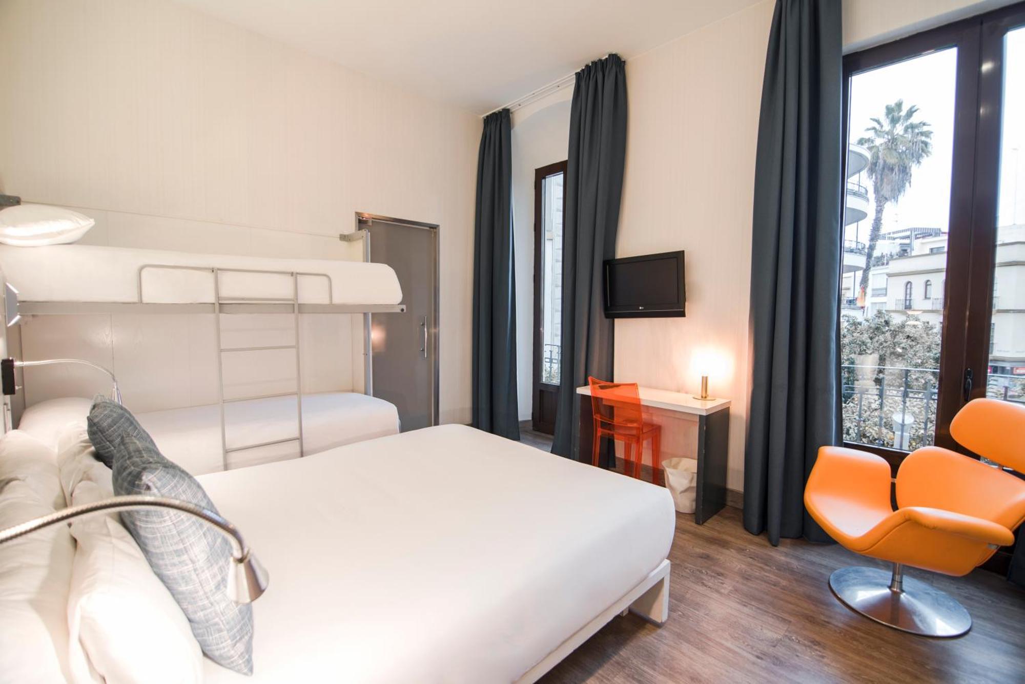 Petit Palace Canalejas Hotel