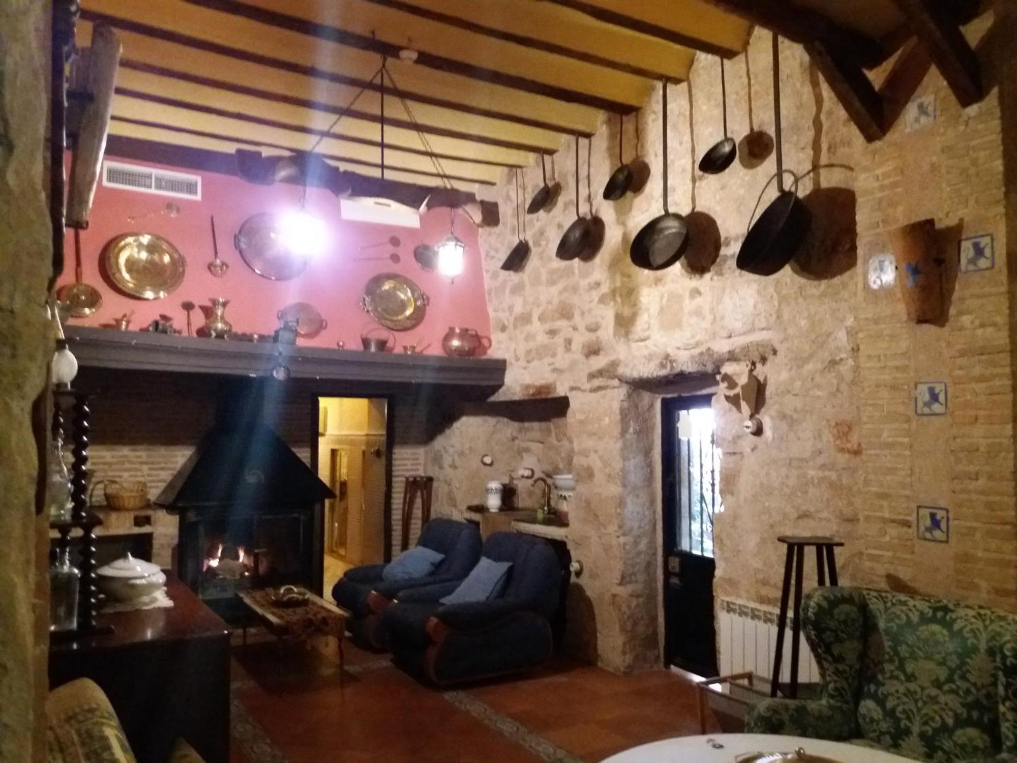 Palacio Guzmanes 3*