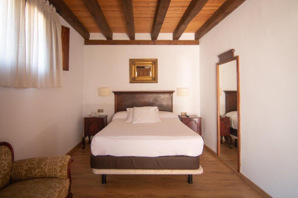 Hospedium Rural Abadia De Yuste Hotel Cuacos De Yuste