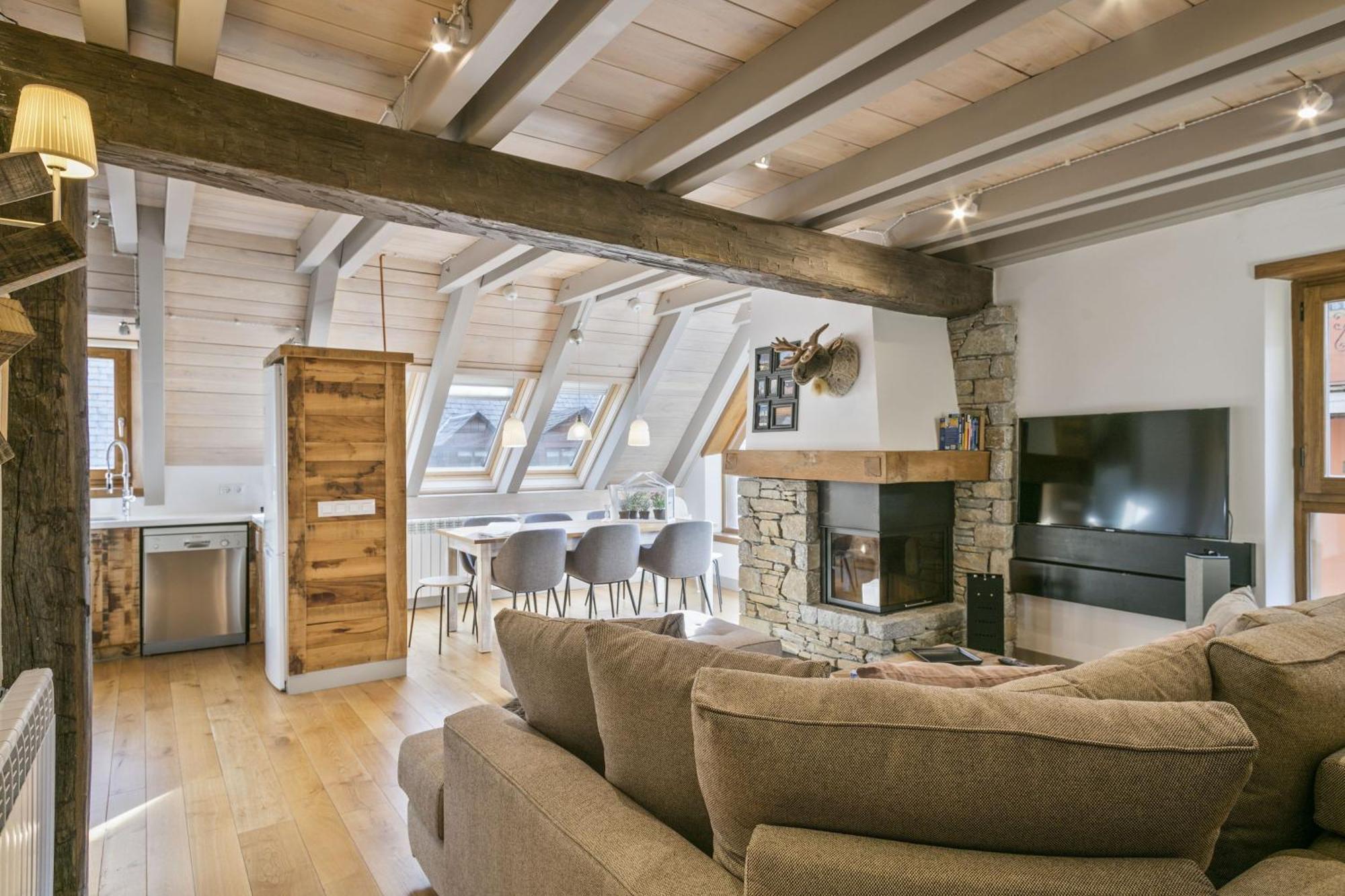 Luderna - Duplex Pin Nere Apartment