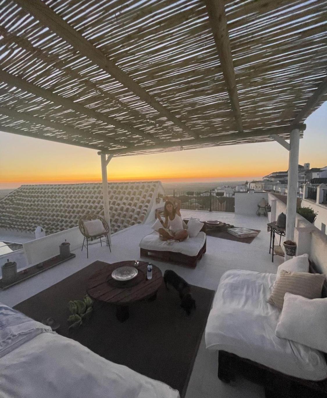 Casa Antigua - Terraza Con Vistas Al Mar Bed & Breakfast