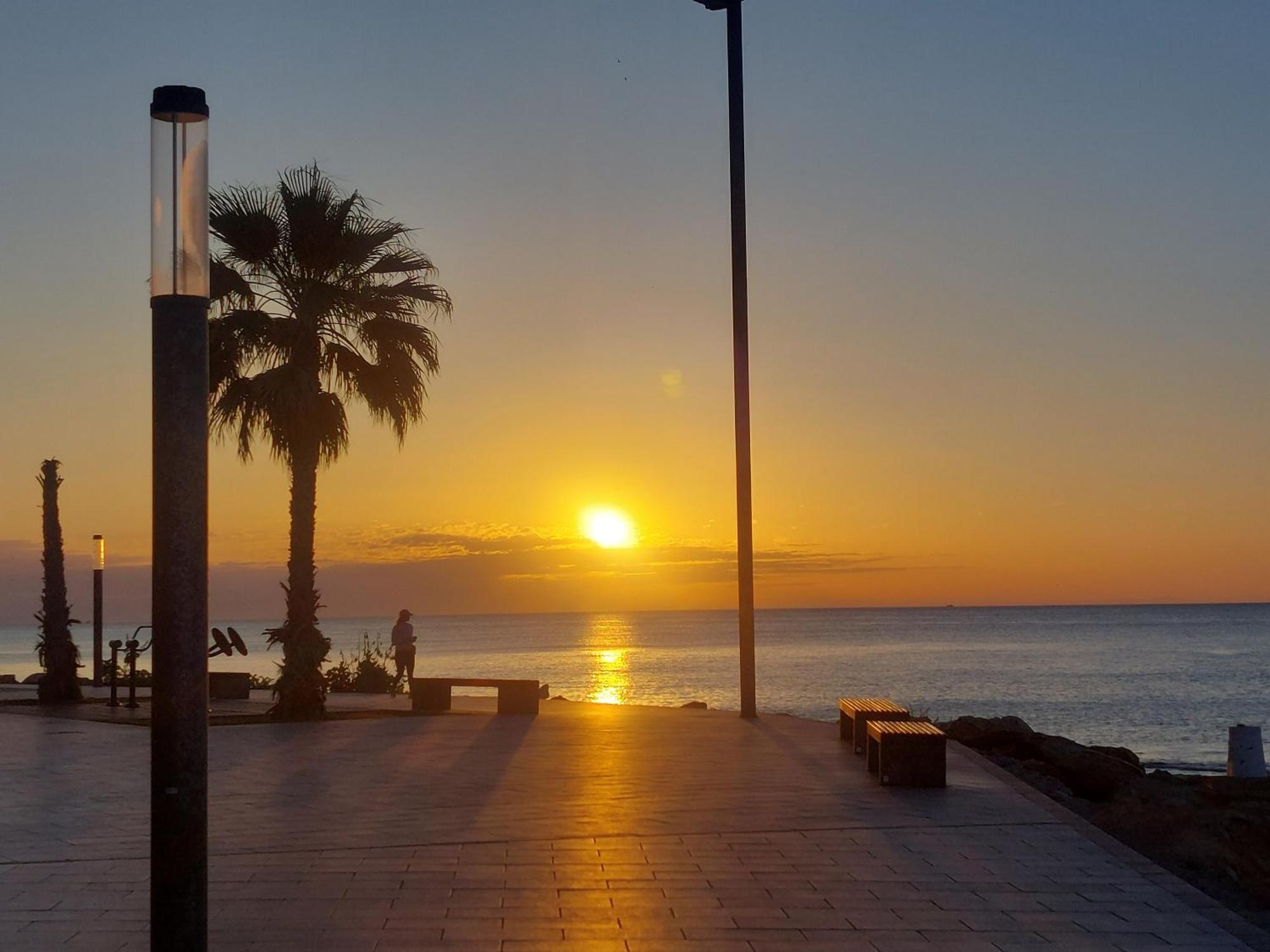 Apartamento 1a Linea Anri