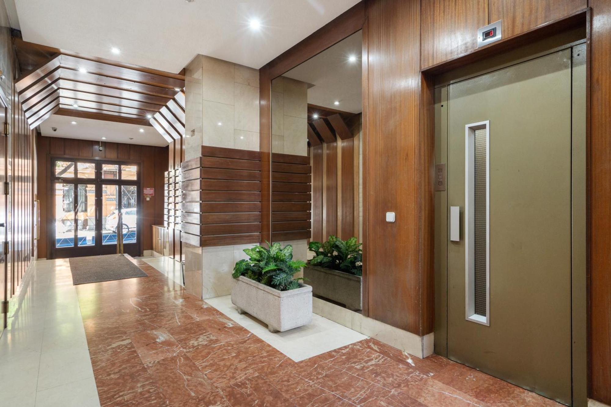 Dobo Madrid Gaztambide Apartment