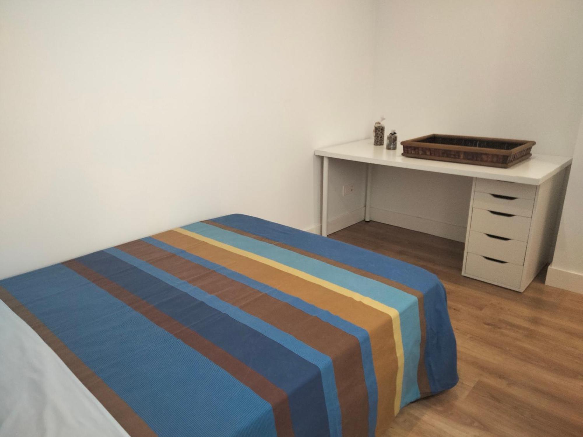 Apartamento Cómodo Apartamento En Zona Antigua *