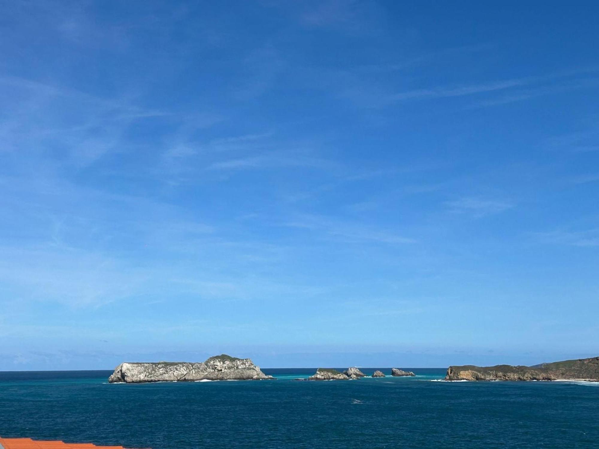 Faro De *