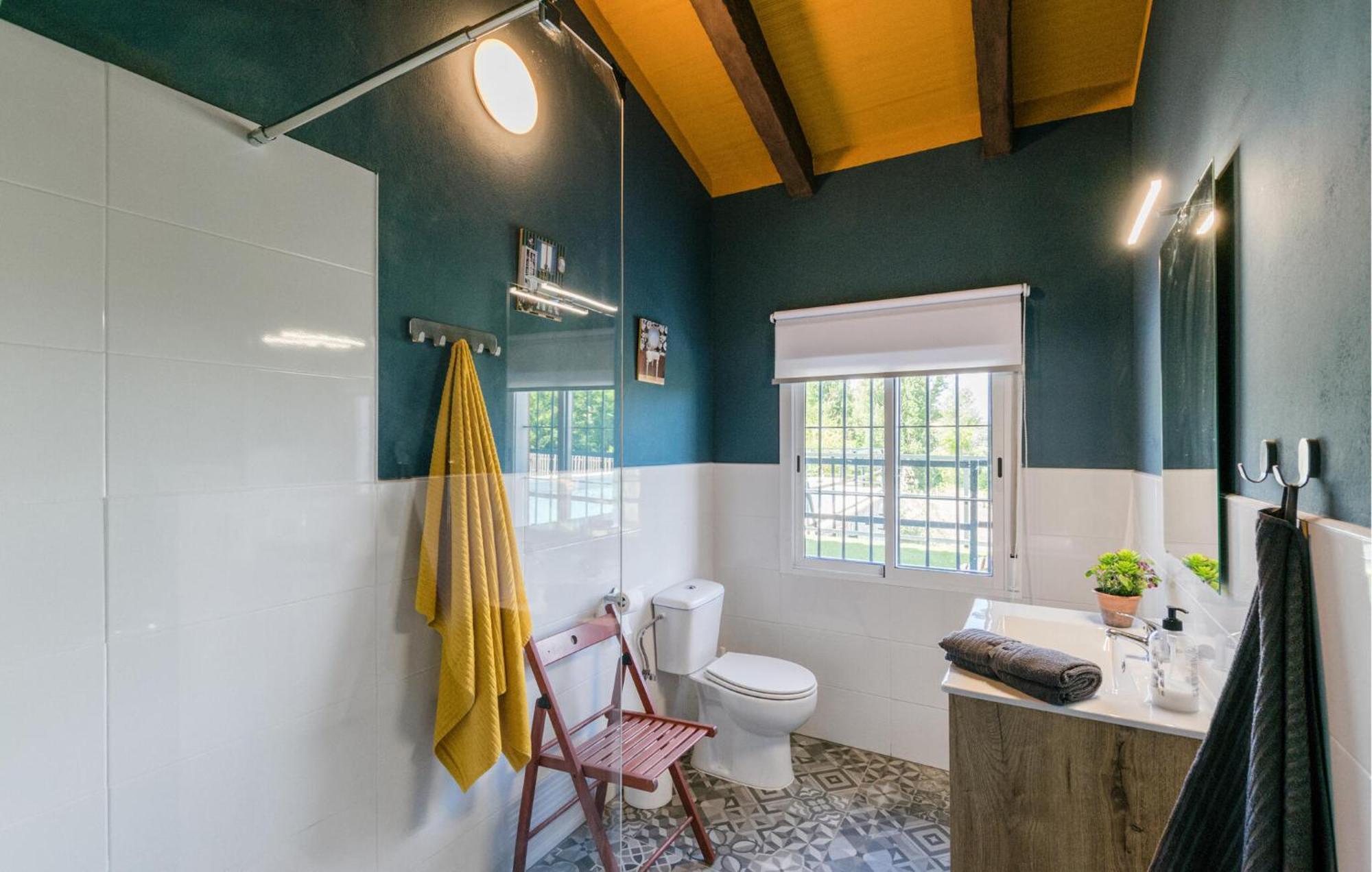 6 Bedroom Amazing In La Puebla De Infan