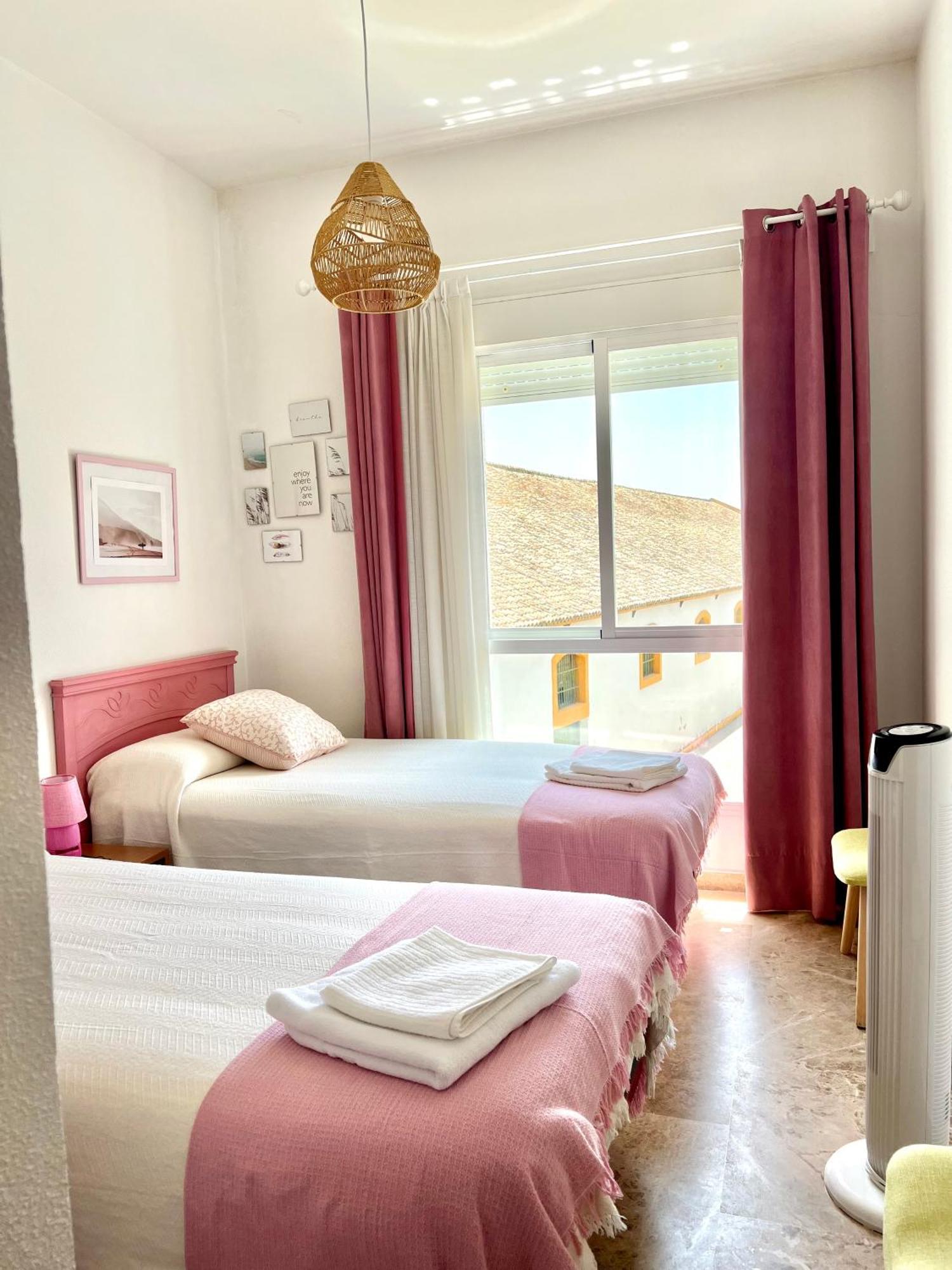 La Bodega Del Mar - Luminoso Y Centrico Apto Con Piscina Y Parking * El Puerto de Santa María
