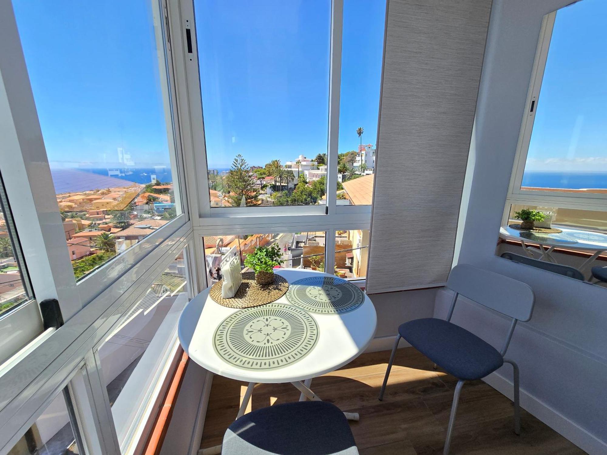Vistas Apartment *