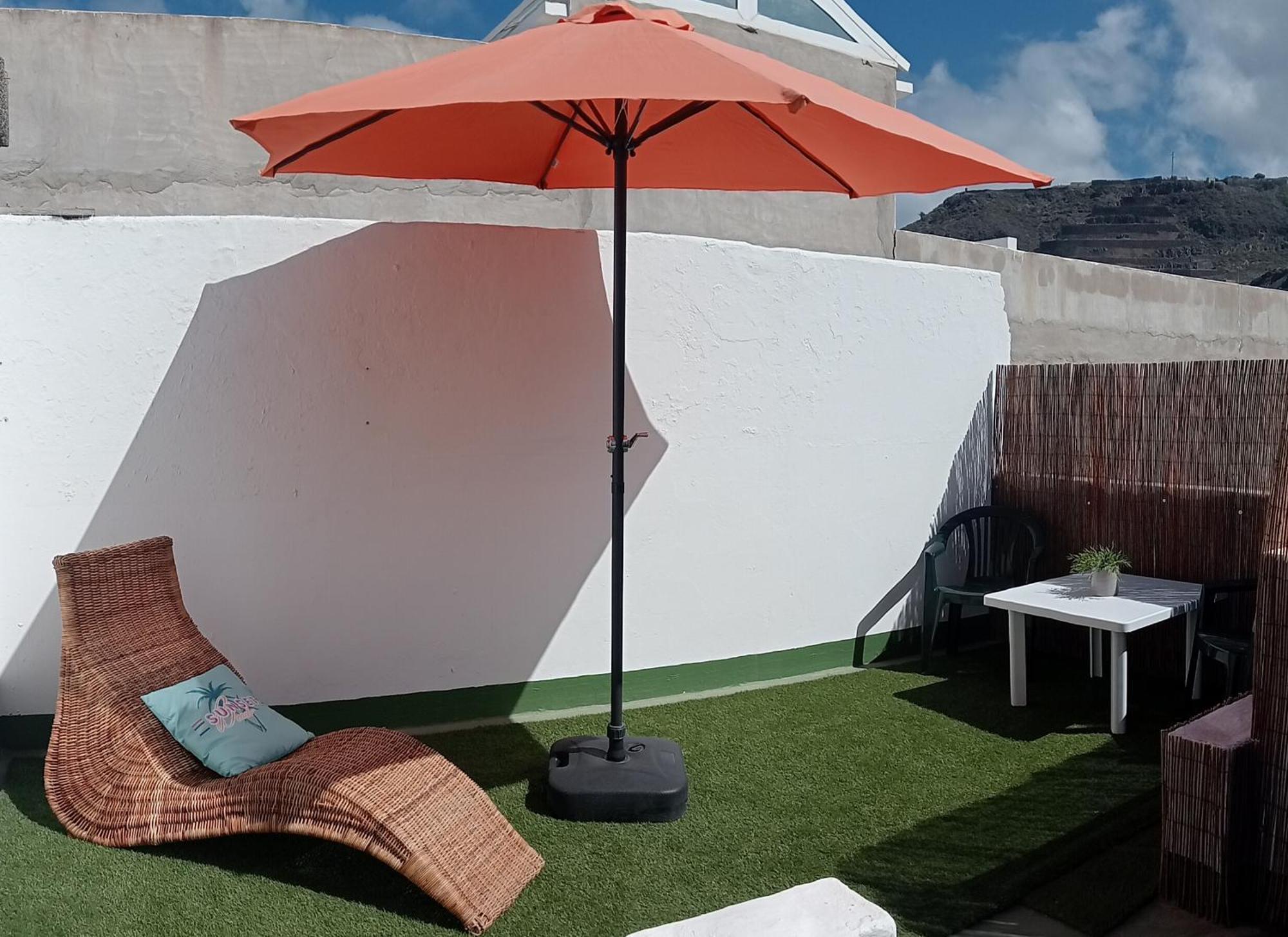 Piso Magico Junto Al Mar Con Gran Terraza * Santa María de Guía de Gran Canaria