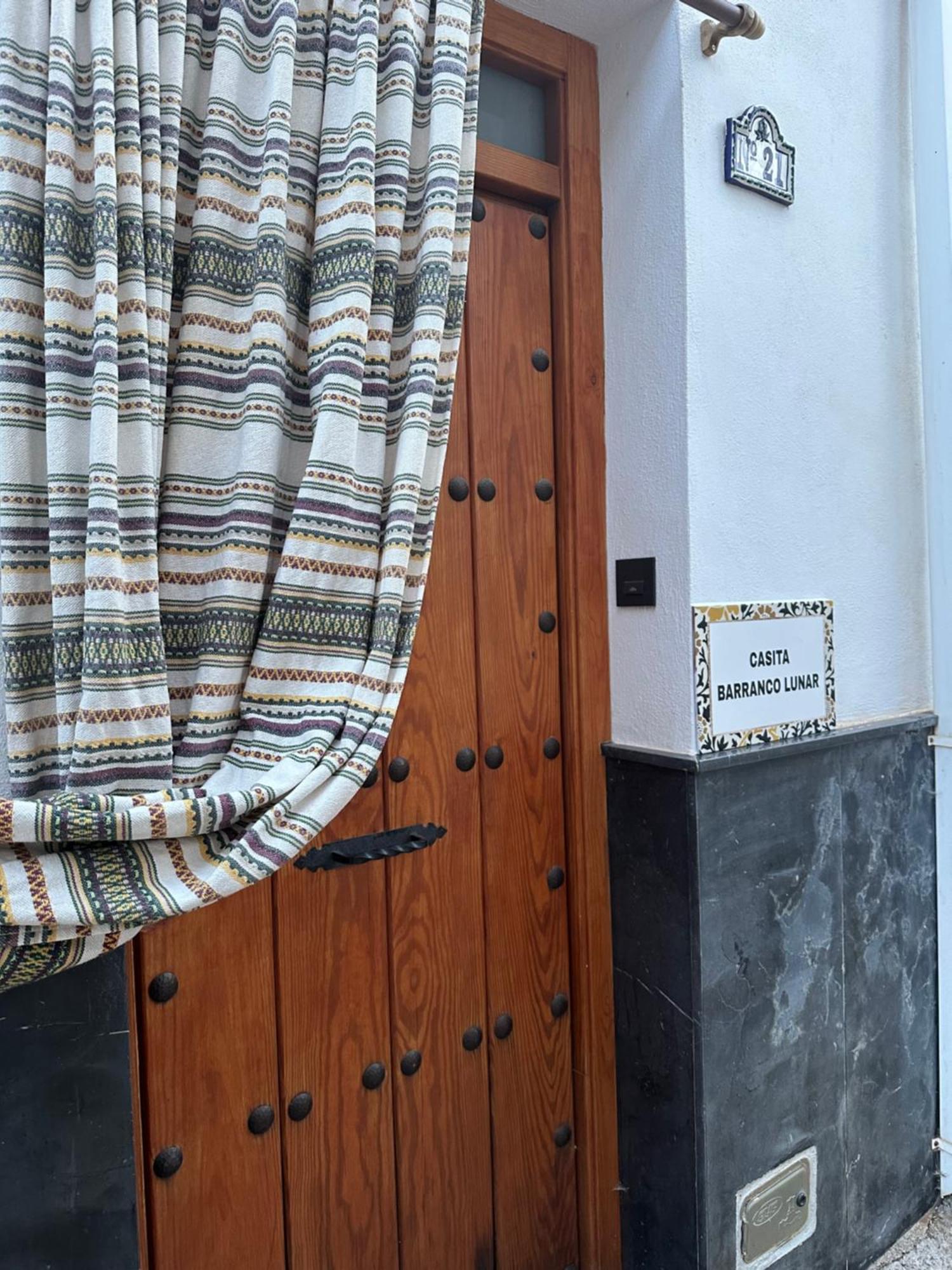 Holiday home Casita Del Barranco Lunar Restabal