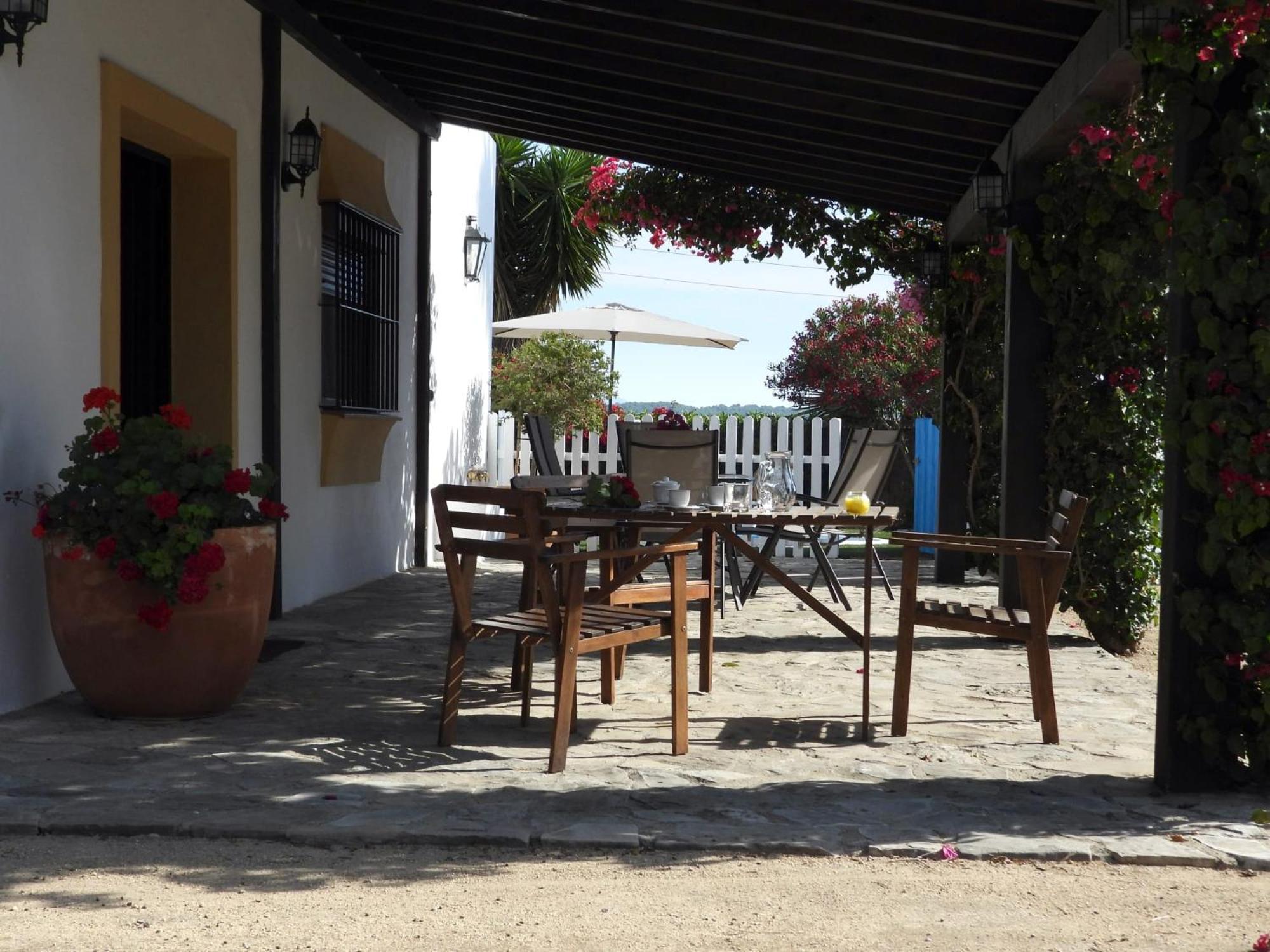 Vivienda Rural Madronos Holiday home