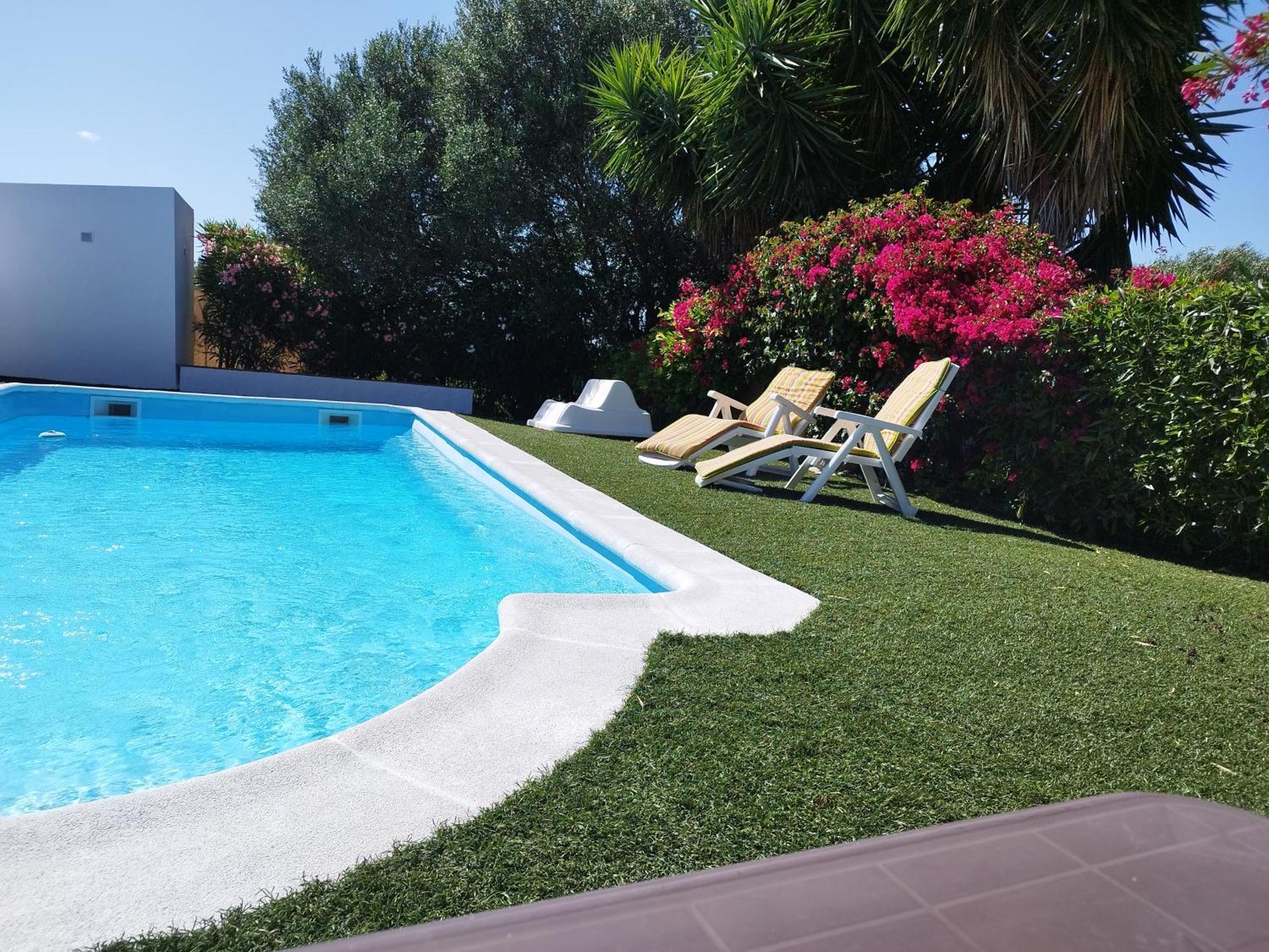 Holiday home Vivienda Rural Madronos *