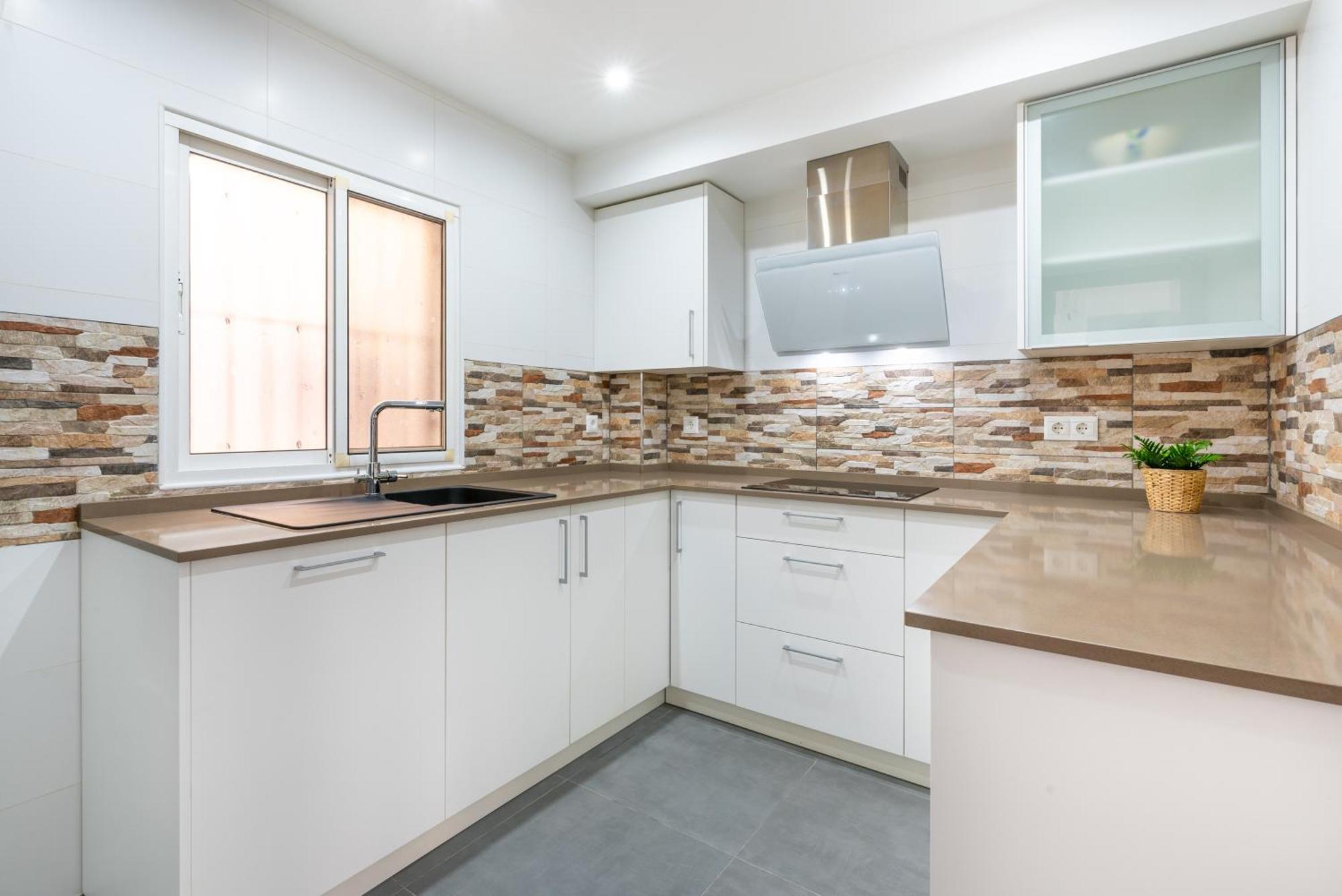 Wintowinrentals Bien Situado, Completo Y Acogedor Apartment Malaga