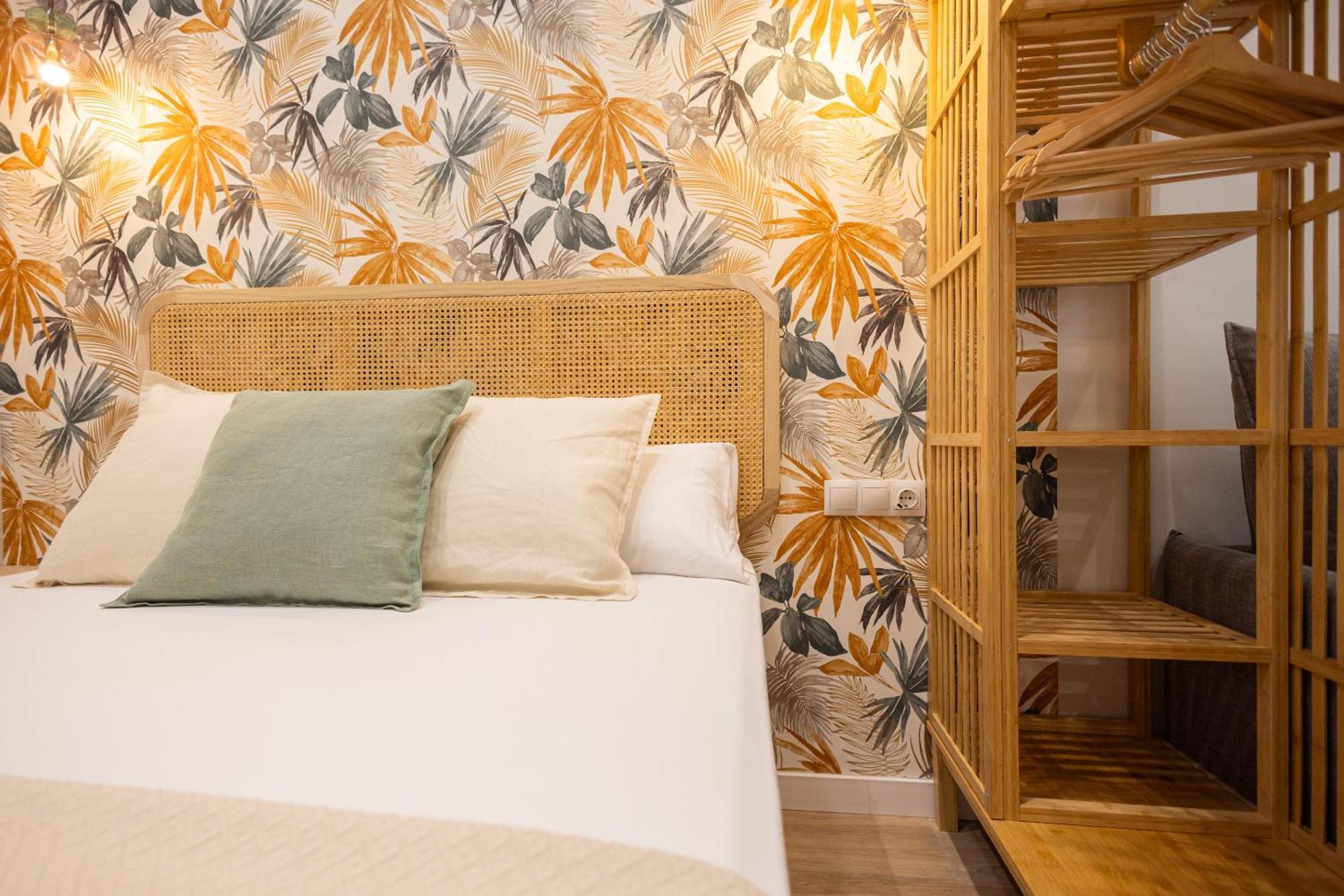 Florit Flats - The Trafalgar Iii Apartment