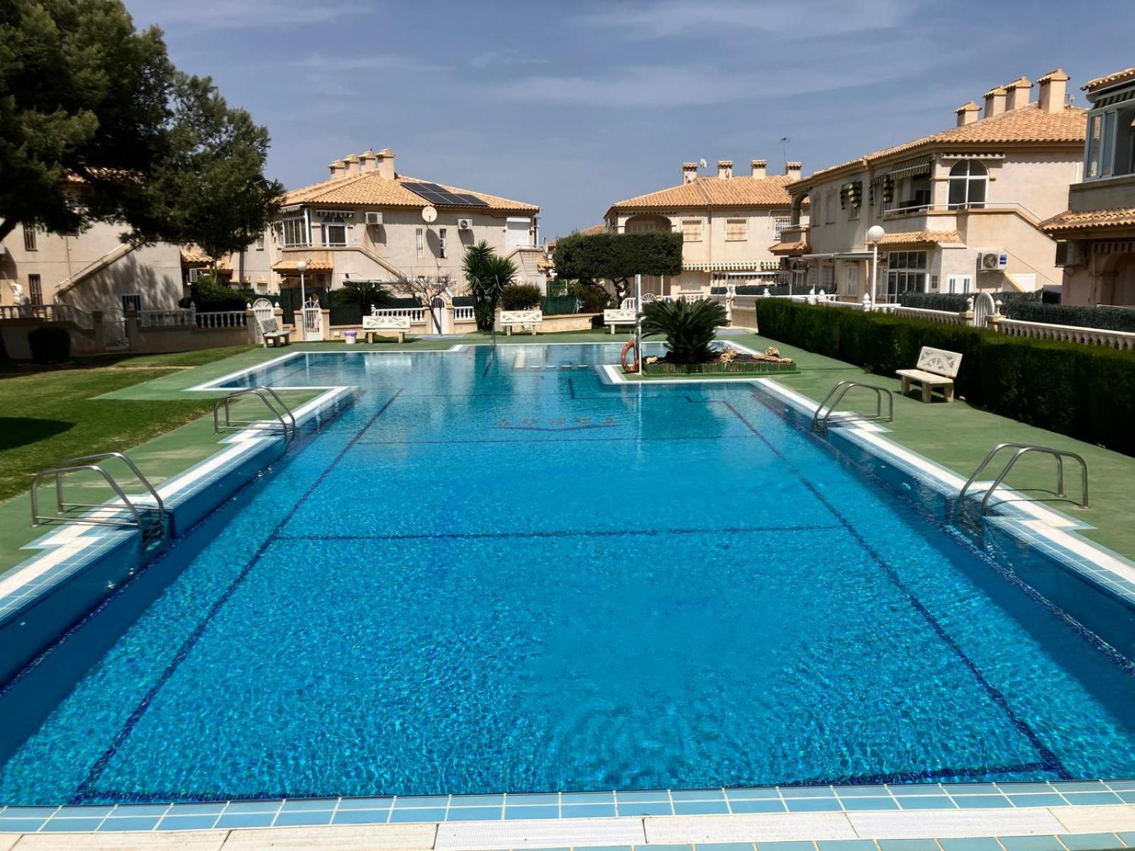 Apartamento With Big Swimming Pool In La Mata, Torrevieja *