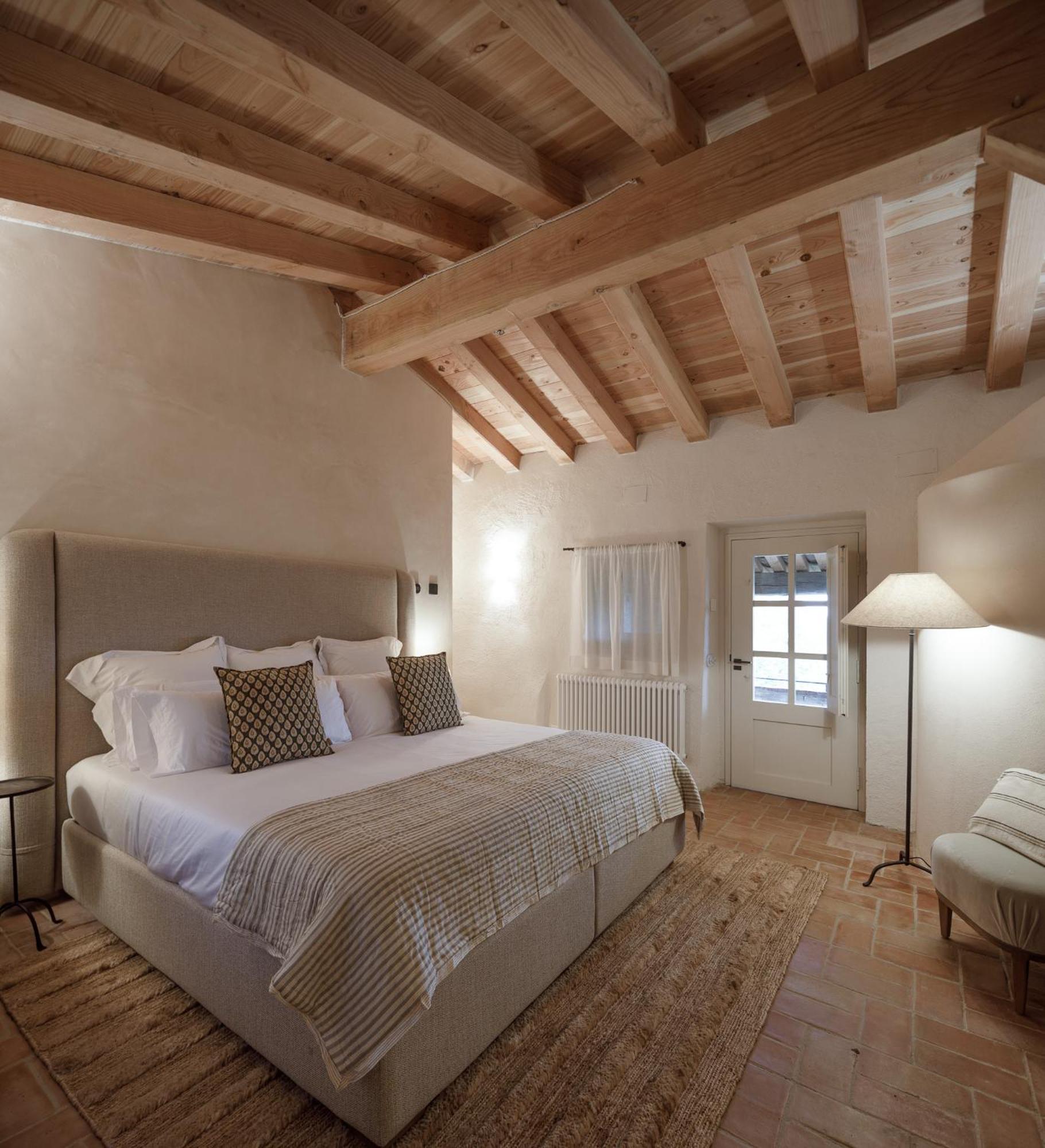 Castillo De Vallgornera Hotel Peralada (Perelada)
