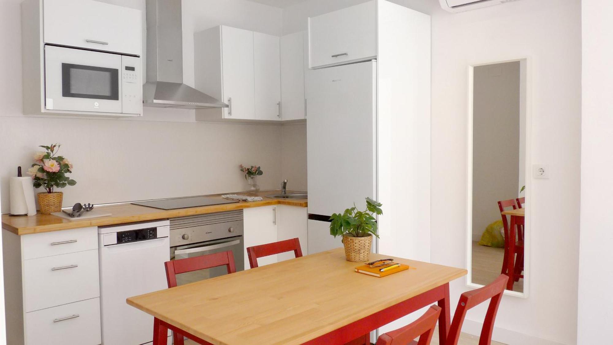 Marbarcelona Castelao * L'Hospitalet de Llobregat