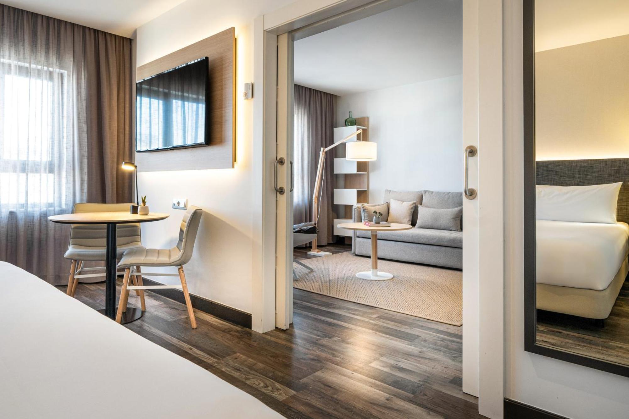 Paseo Del Mar, Affiliated By Meliá 4*