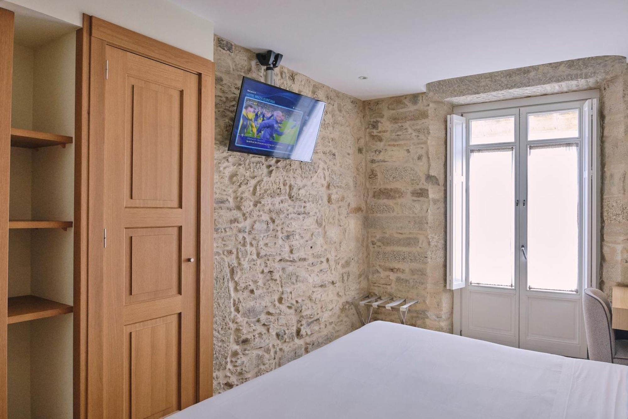 Praza Quintana Hotel