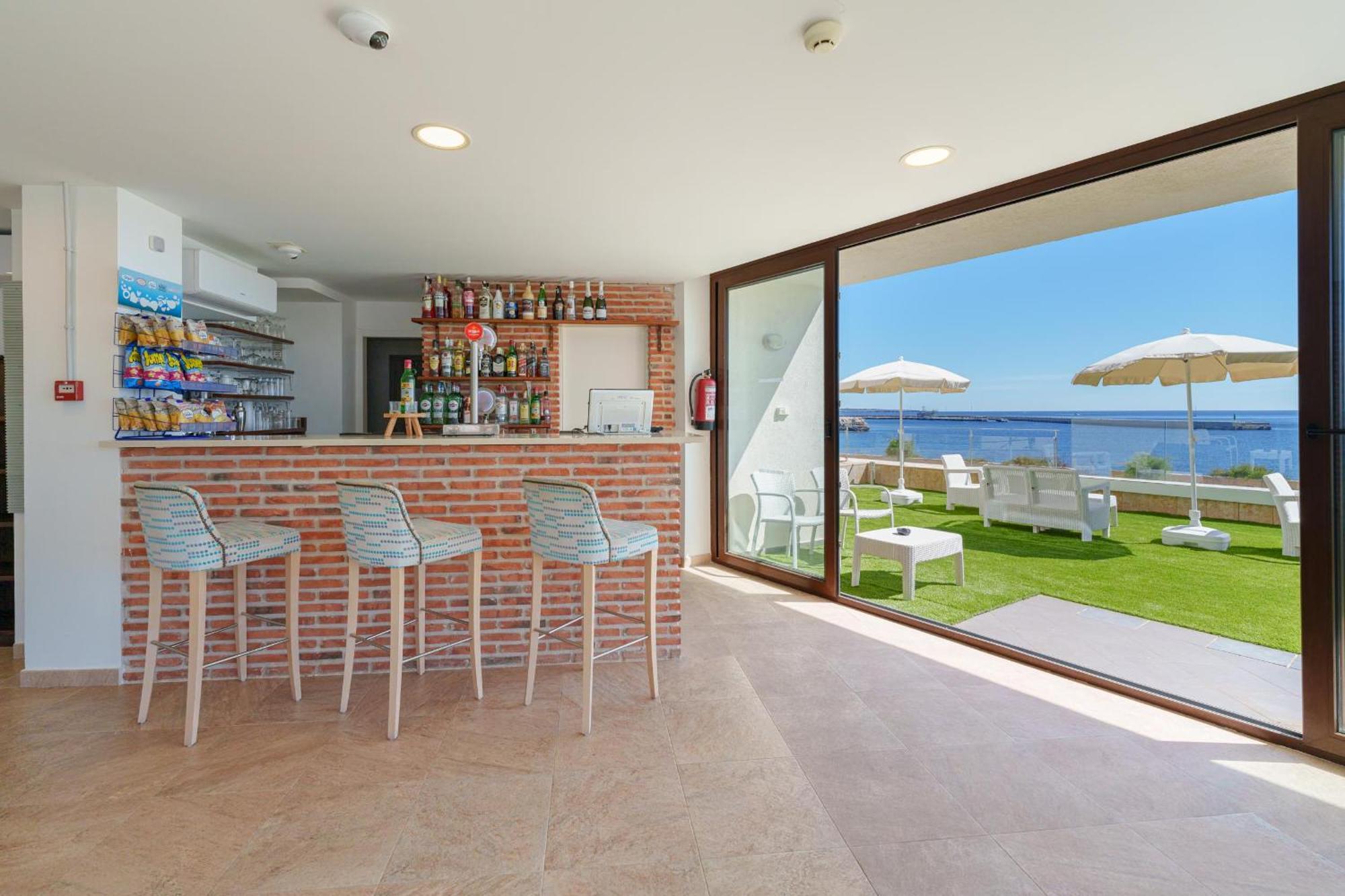 Ferrer Skyline Aparthotel Ciutadella (Menorca)