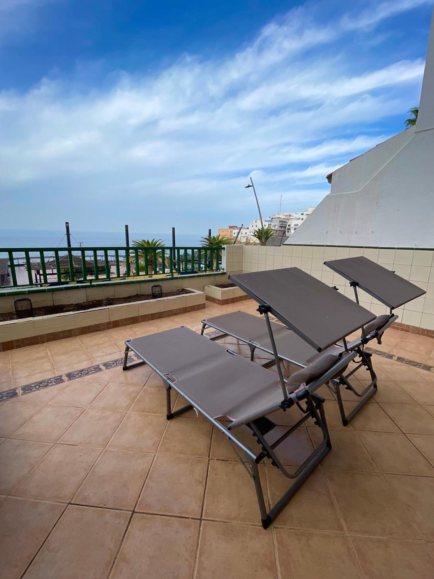 1st Line Sea View - Plaza Puerto de Santiago (Tenerife)