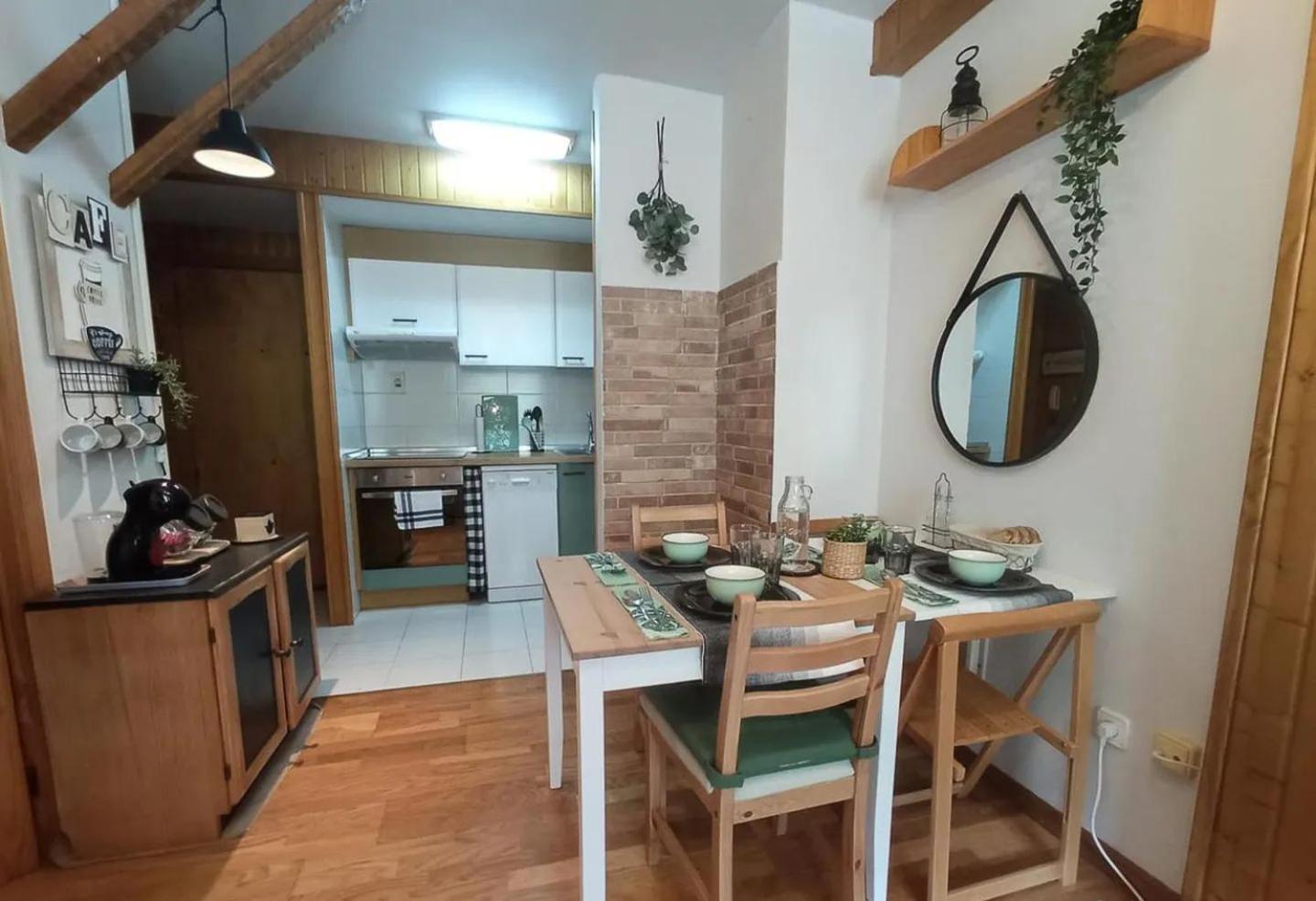 La Moleta Avairent Estacion Apartment