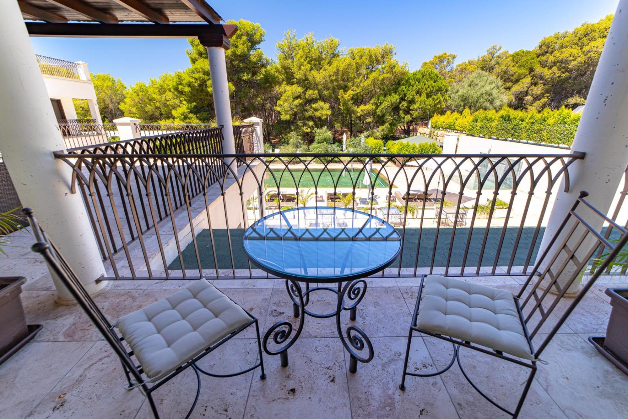 Hotel Sierra Blanca 5*