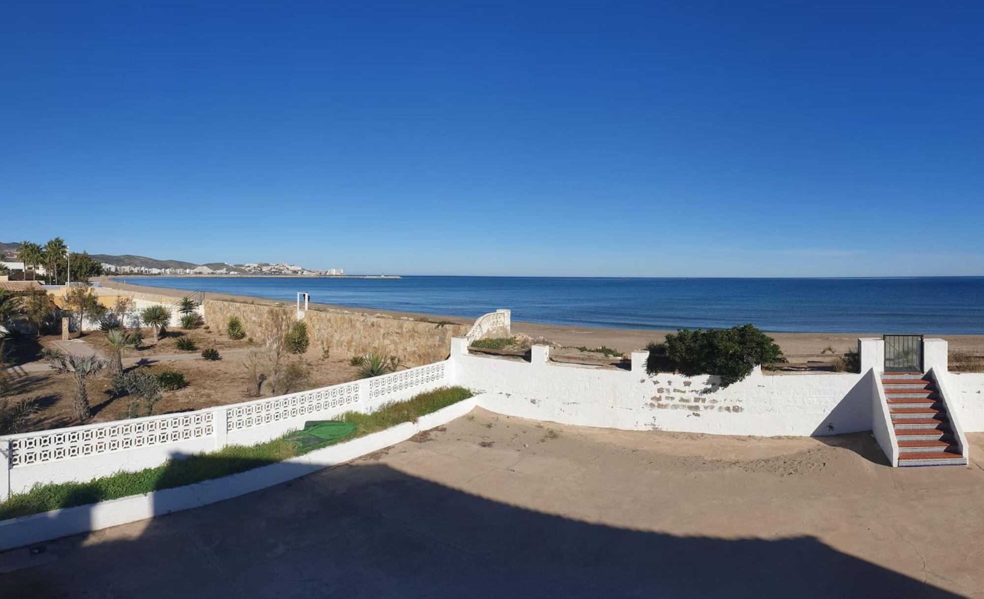 Vacansis Privada En Una A Un Paso Del Mar En Pensión