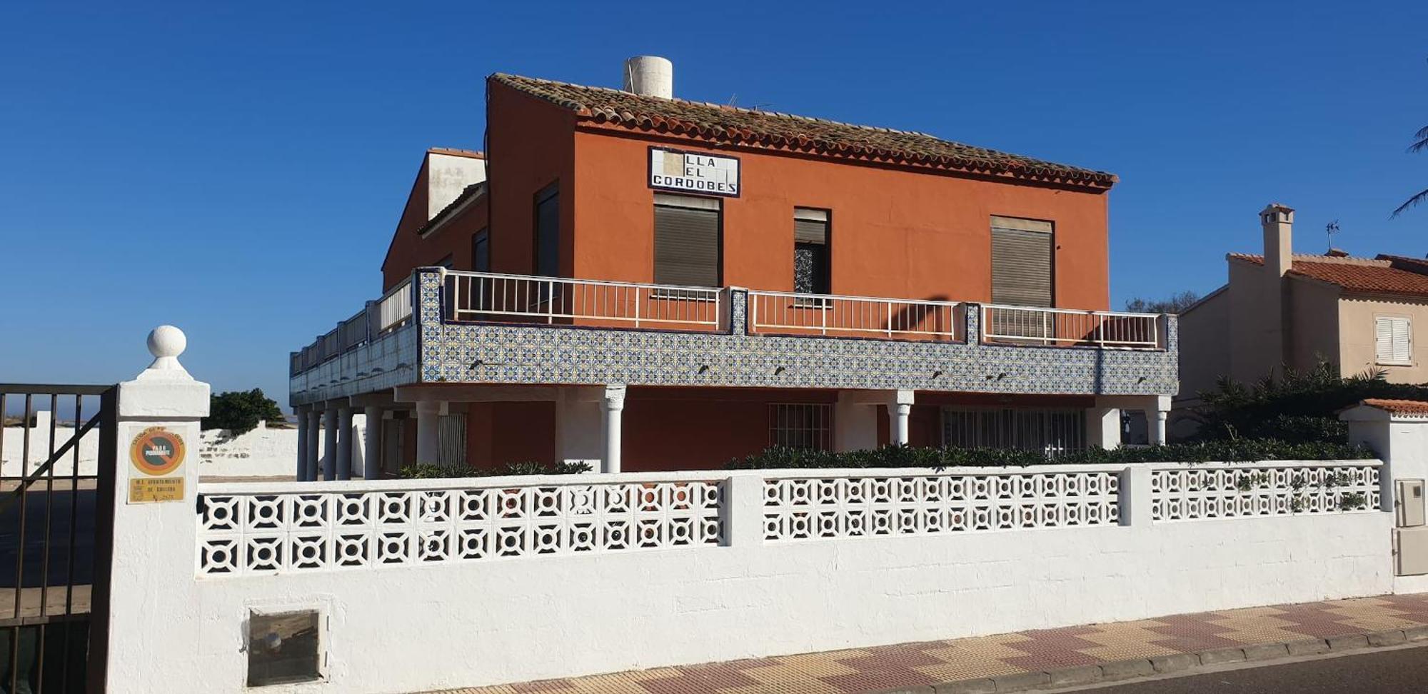 Vacansis Privada En Una A Un Paso Del Mar En