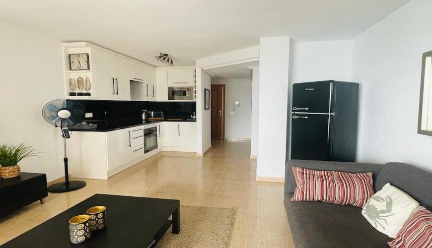 Lmha 15 Dpmt Modern 2 Bedroom,1 Bathroom Overlooking The Mediterranean, *