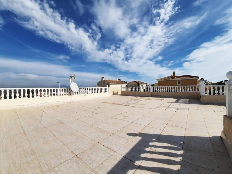 Tu Con Piscina Privada