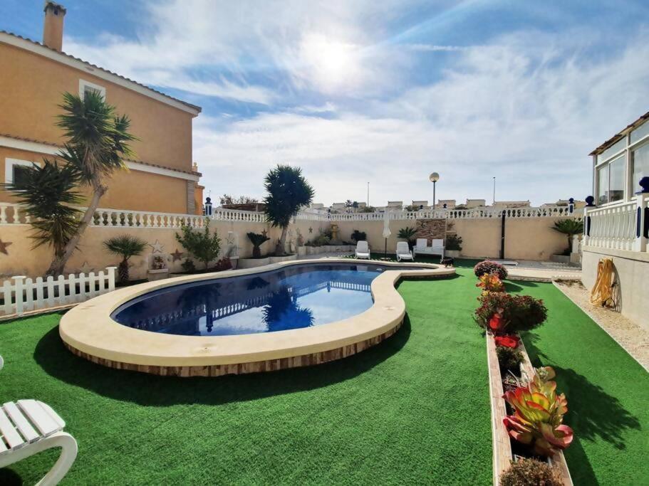 Tu Con Piscina Privada Holiday home