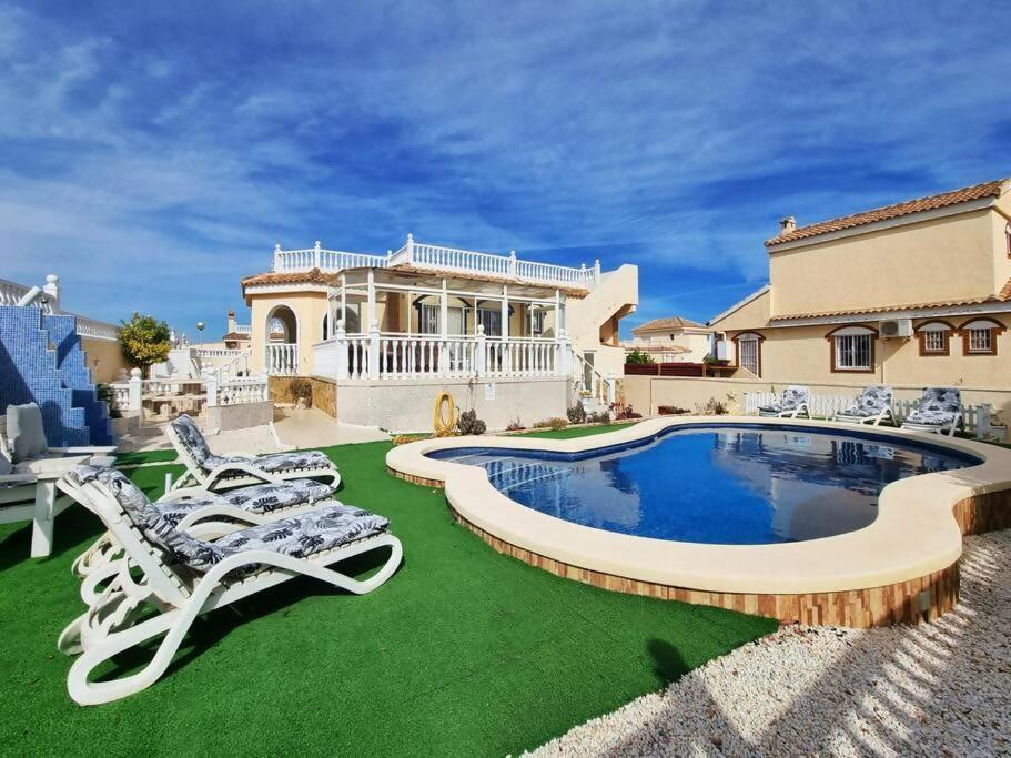 Tu Con Piscina Privada Holiday home *