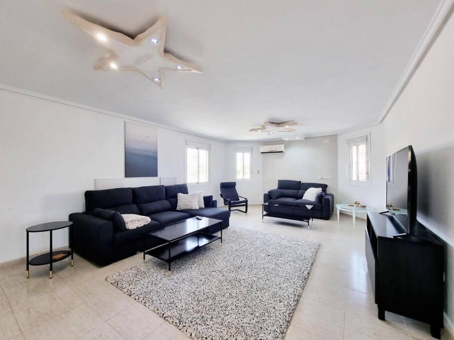 Tu Con Piscina Privada Holiday home *