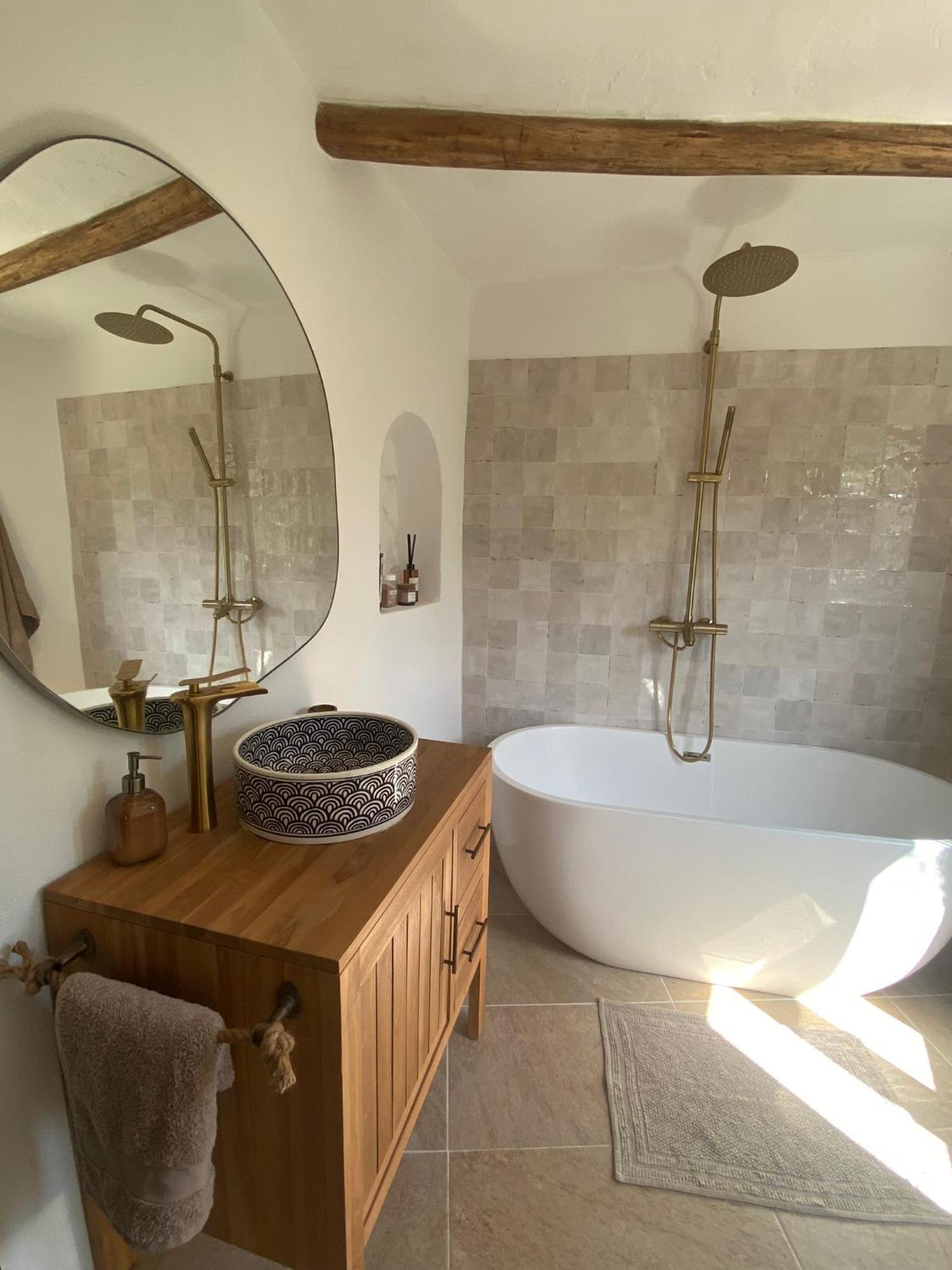 Rustic In *